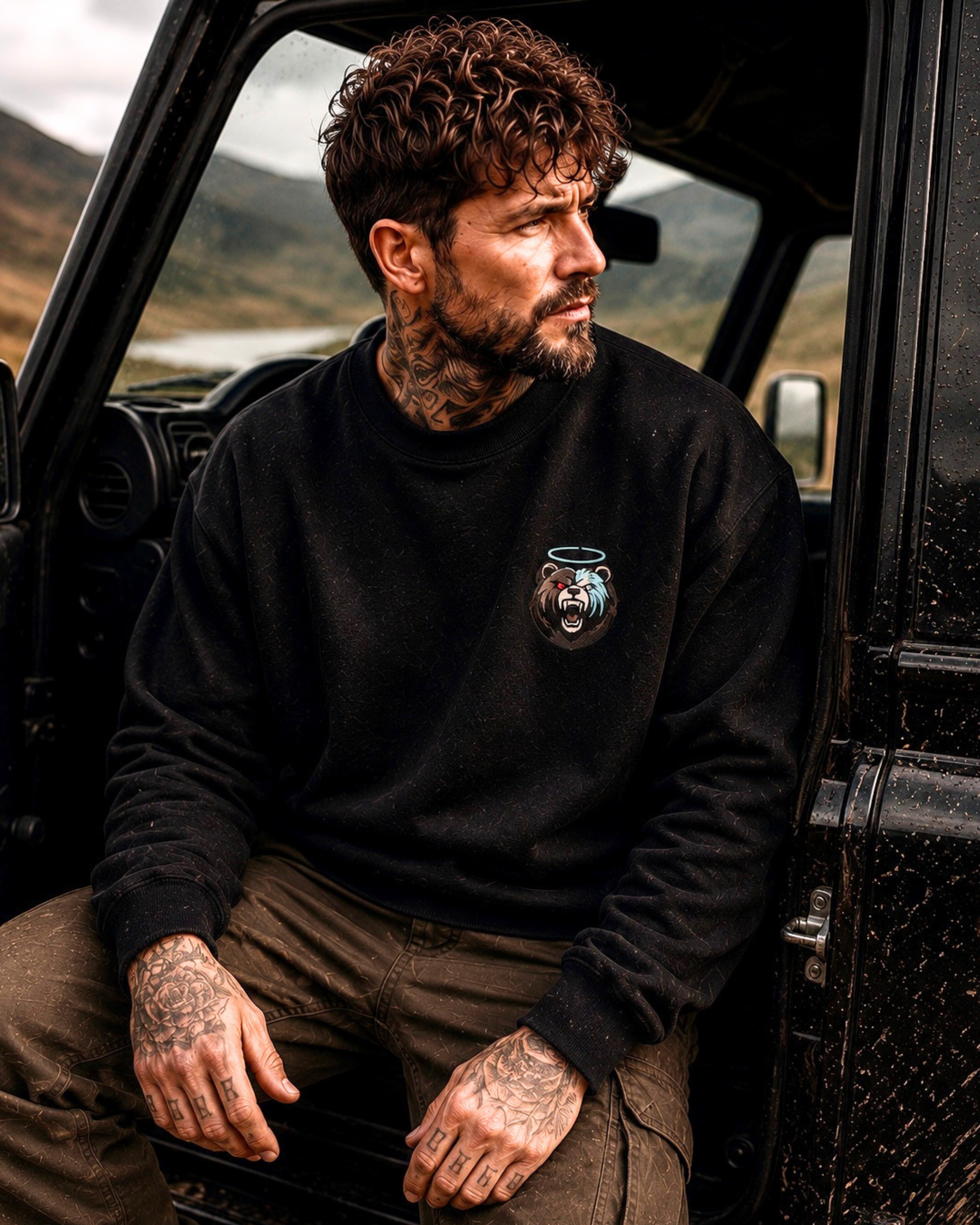Shadow Bear Black Oversized Sweatshirt